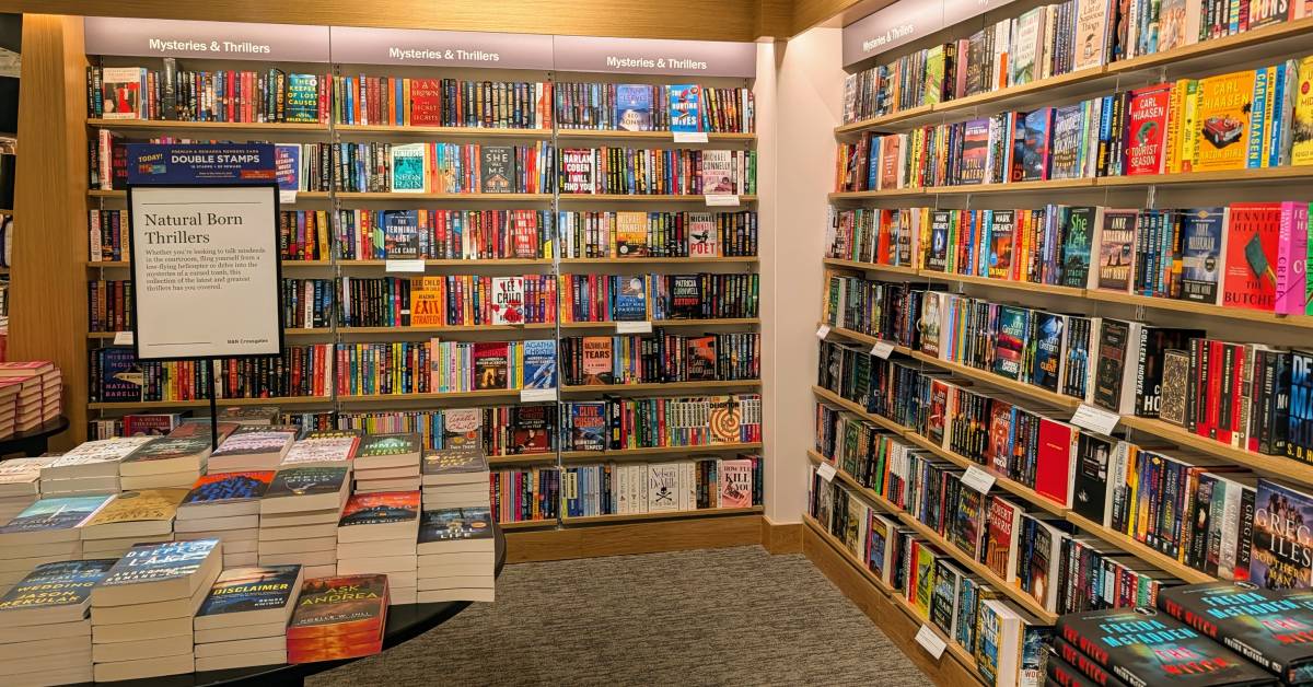 mysteries and thrillers section of barns and noble