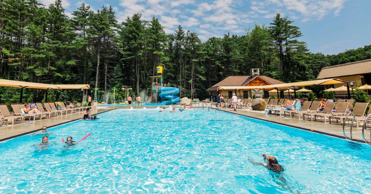 pool and waterpark