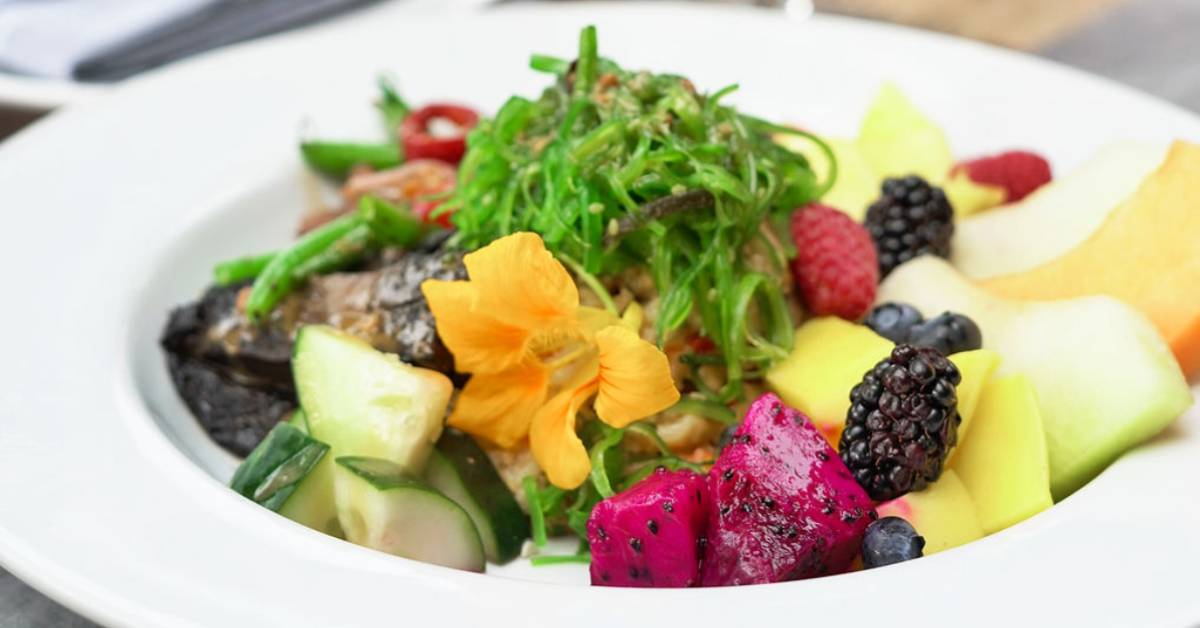 flowery and fruity salad plate