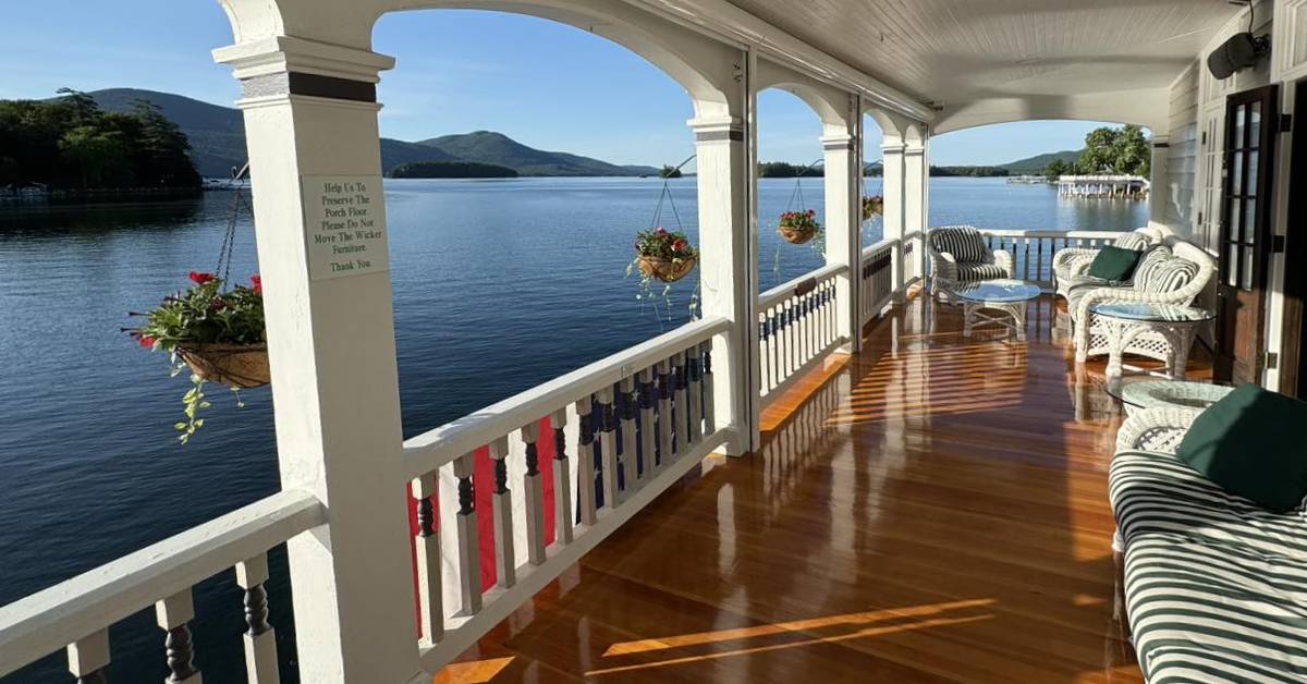 boathouse waterfront lodging balcony