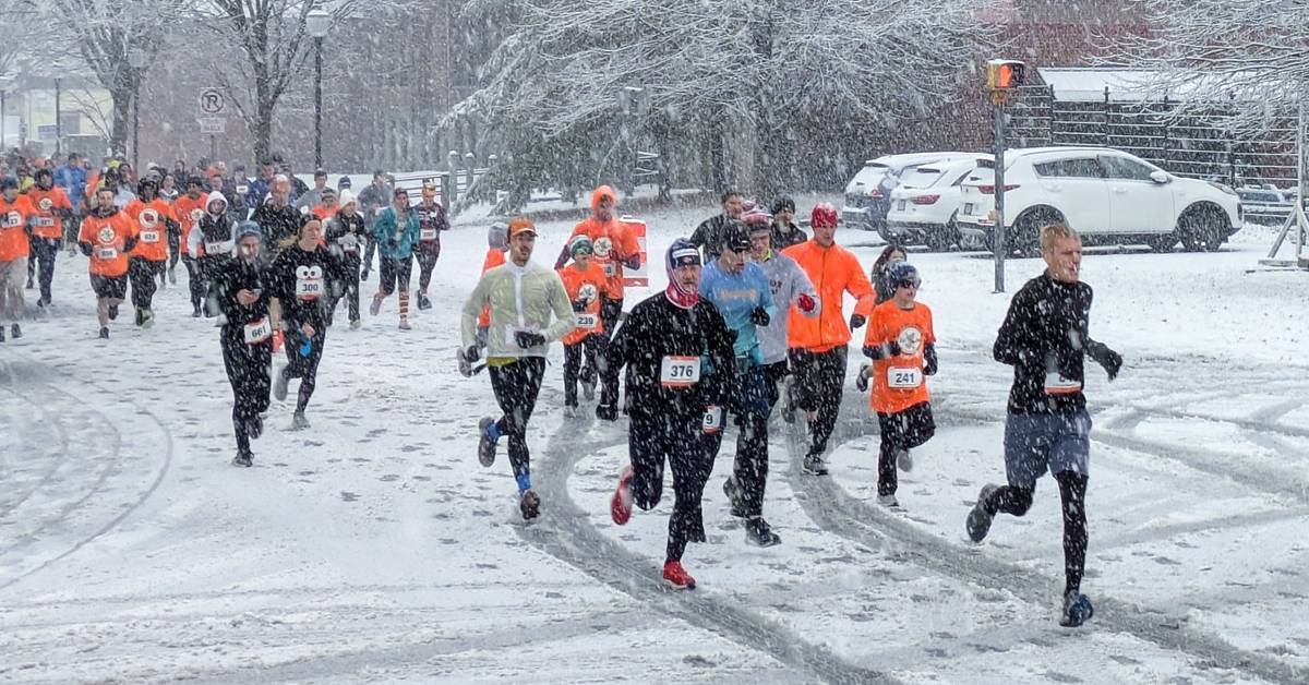 gobble wobble runners in the snow