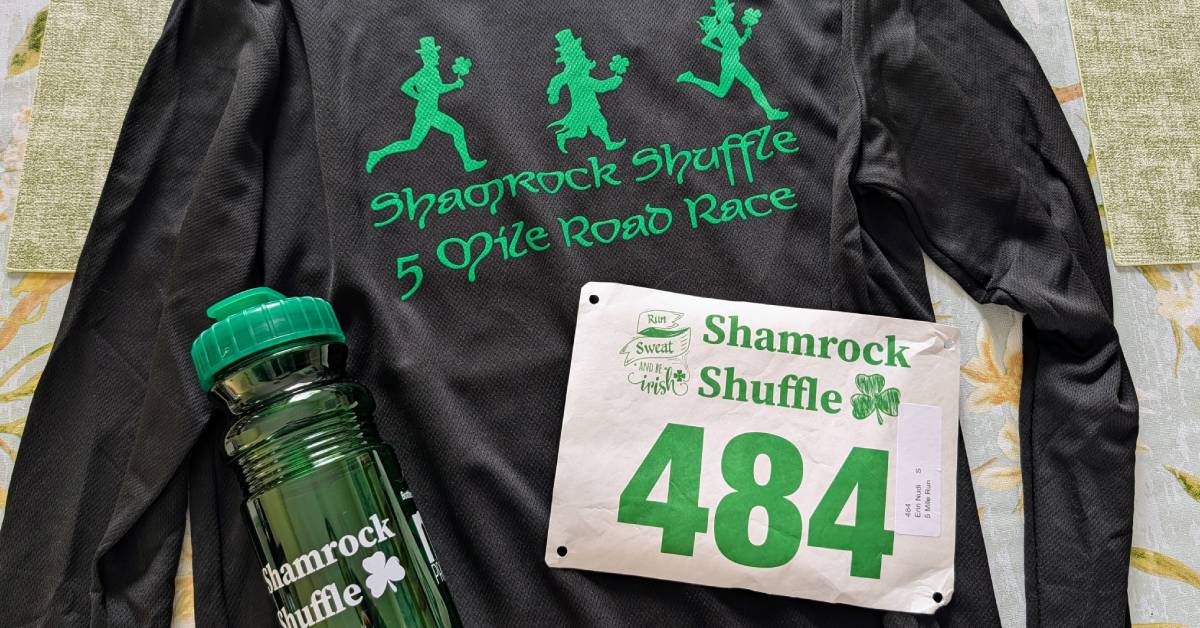 shamrock shuffle road race shirt, bib, and water bottle