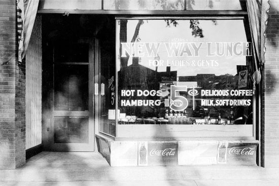 black and whtie image of new way lunch
