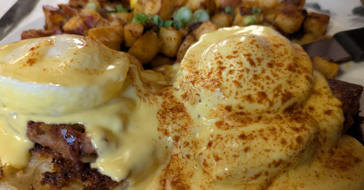 eggs benedict