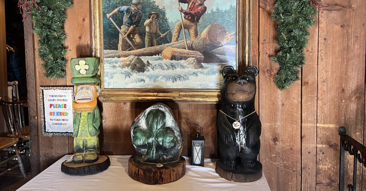 log jam st. patrick's day decor