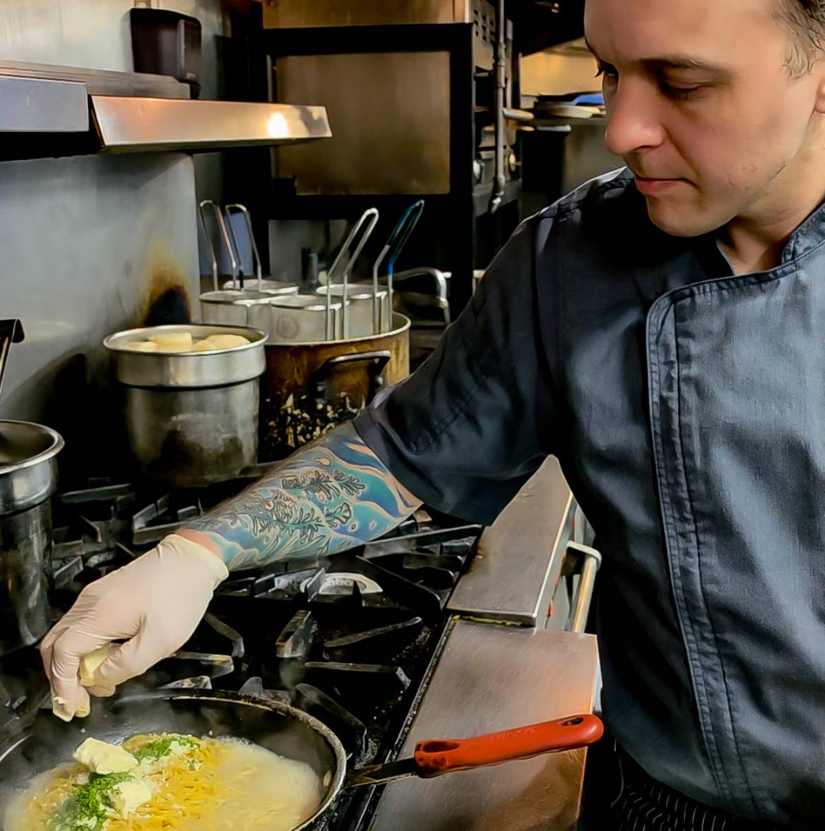 chef elliott cooking