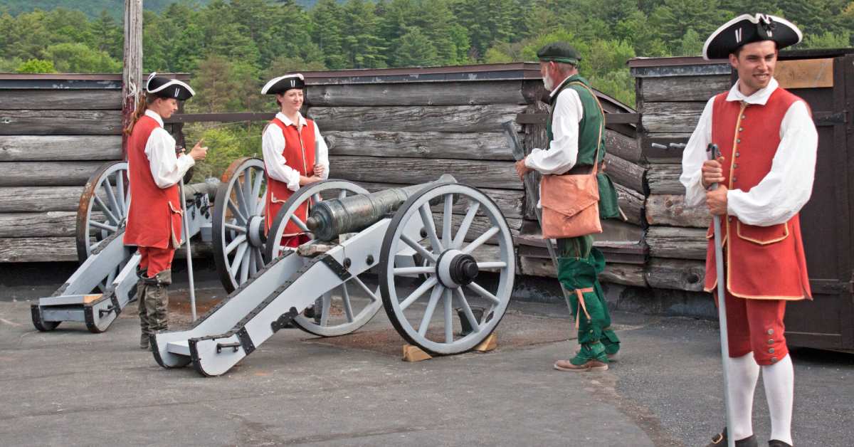 reenactors at Fort William Henry Museum