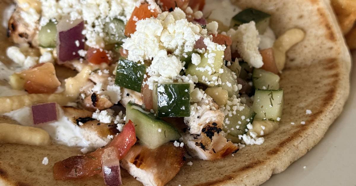 chicken taco closeup