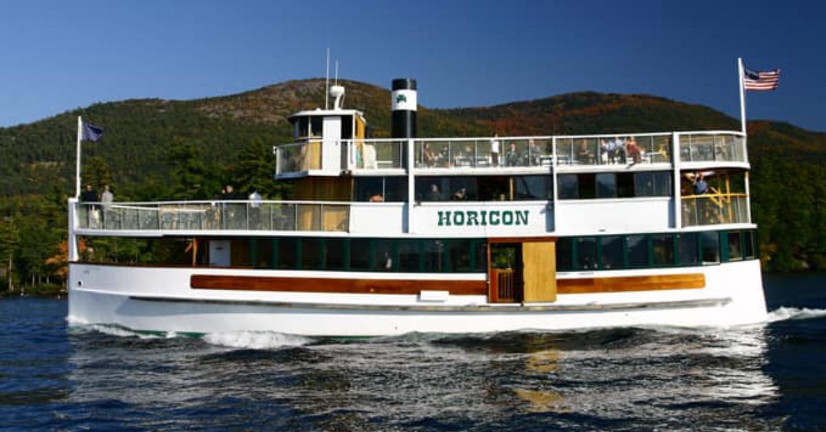 the Horicon boat cruising on Lake George
