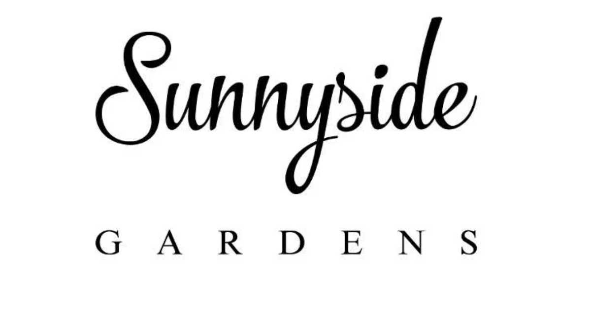 sign reading Sunnyside Gardens