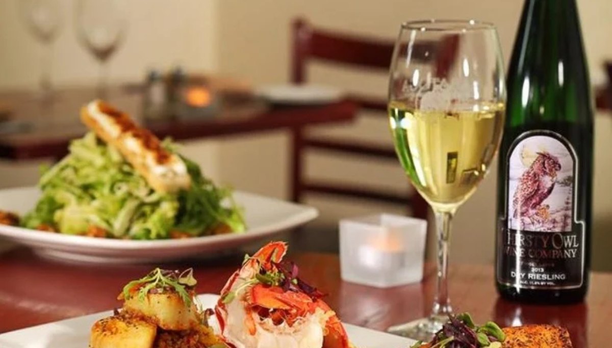 dinner at restaurant paired with white wine
