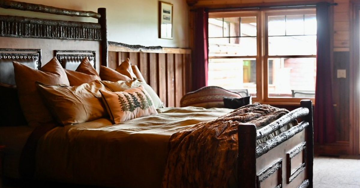 lodges at cresthaven