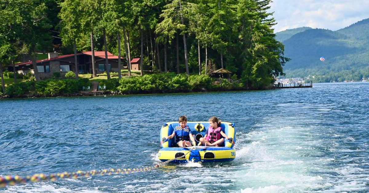 kids tubing on true north boat tour