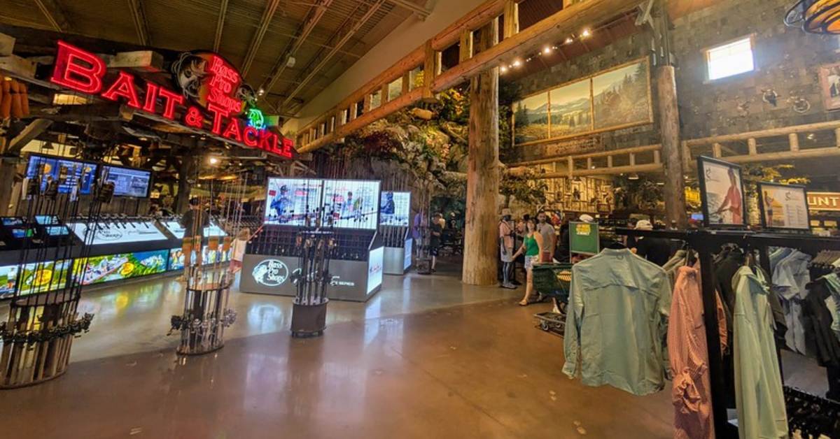 bass pro shops bait section