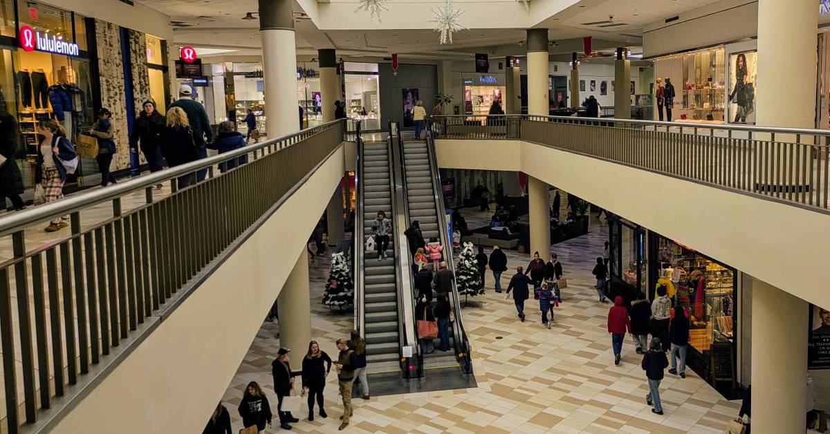 inside crossgates mall