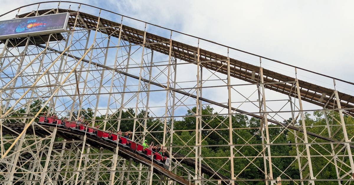 comet roller coaster