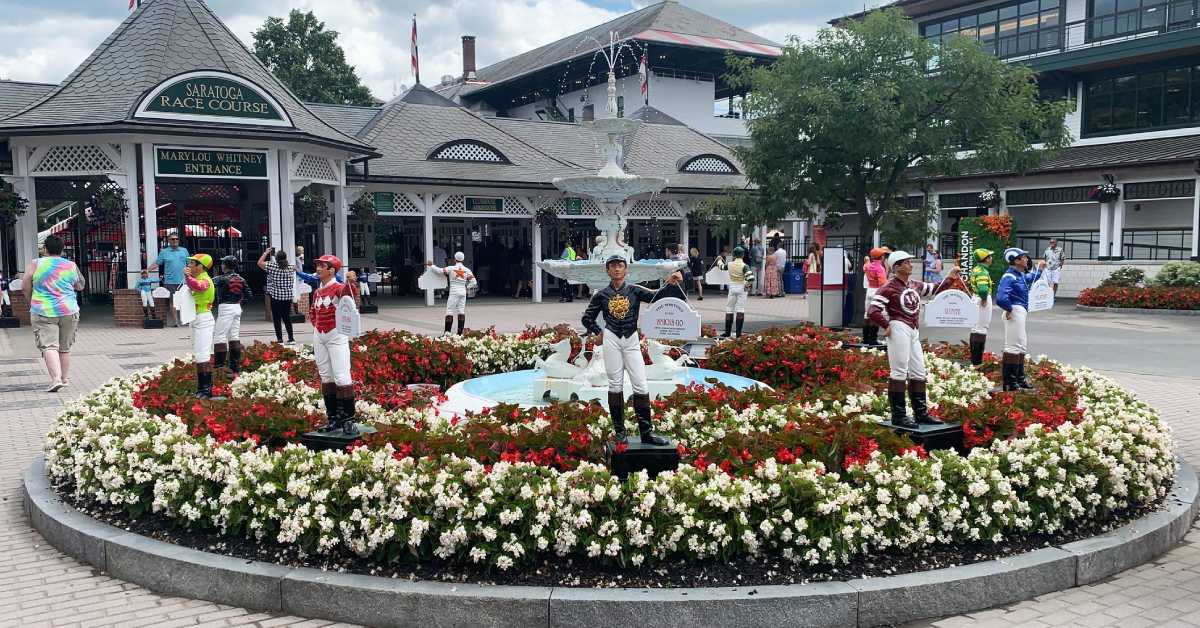 entrance to Saratoga Race Course