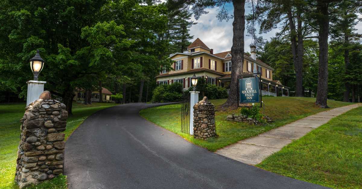 Rockwell Falls Inn & Wine Bar