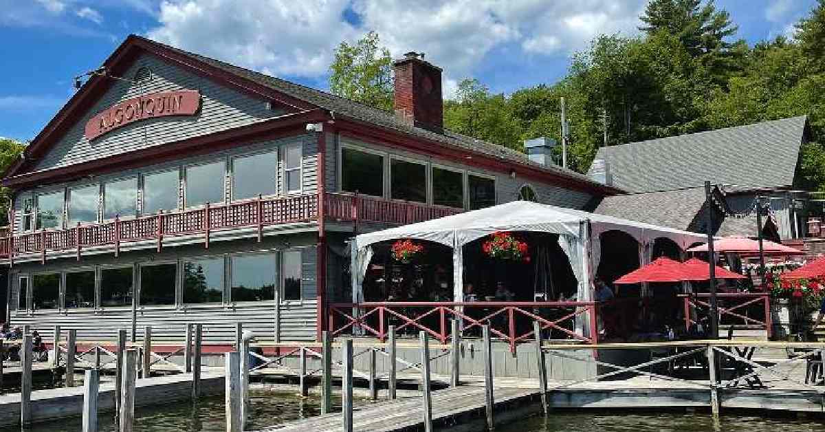 exterior of The Algonquin