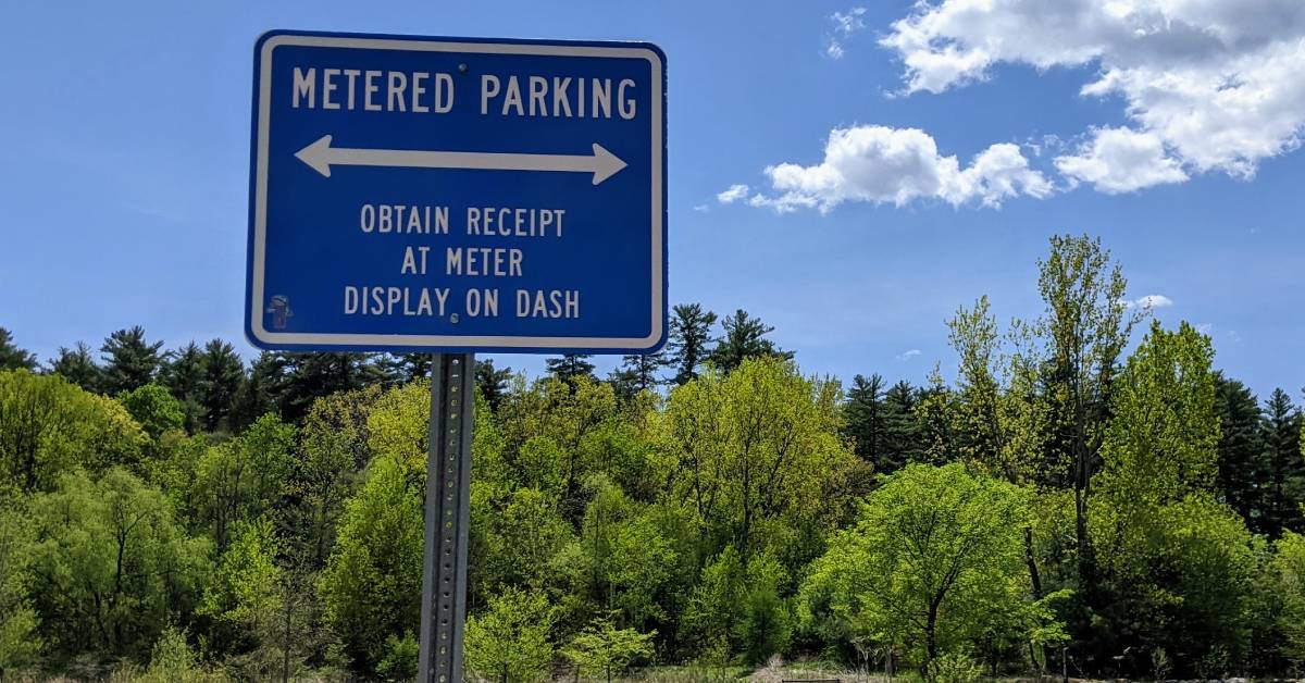 metered parking sign