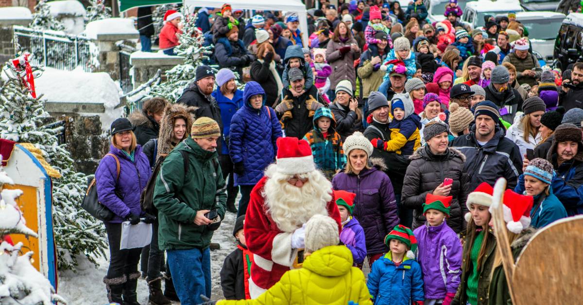 lake placid holiday stroll