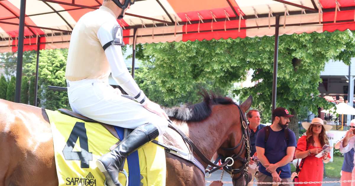saratoga race course jockey and horse