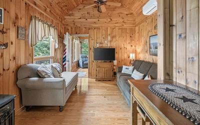 48 Whits End Way, Julie & Co. Realty