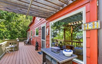 48 Whits End Way, Julie & Co. Realty