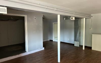 122 Broad Street, Julie & Co. Realty