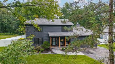 18 Orchard Park Drive, Julie & Co. Realty