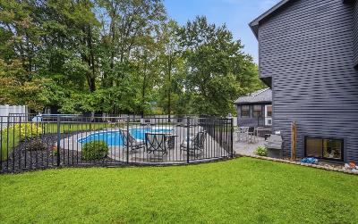 18 Orchard Park Drive, Julie & Co. Realty