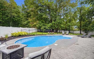 18 Orchard Park Drive, Julie & Co. Realty