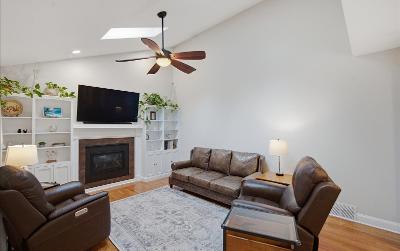 18 Orchard Park Drive, Julie & Co. Realty