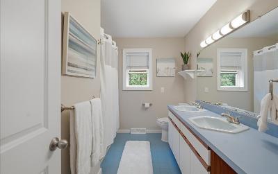 18 Orchard Park Drive, Julie & Co. Realty