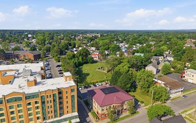 92 Congress Street, Julie & Co. Realty