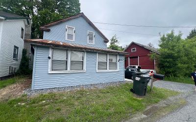 14 Lower Turnpike Road, Julie & Co. Realty