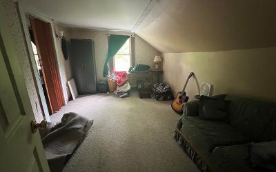 14 Lower Turnpike Road, Julie & Co. Realty