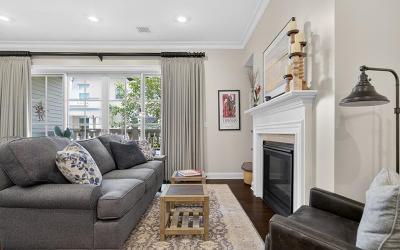 46 Union Avenue, Unit #105, Julie & Co. Realty