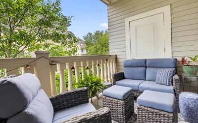 46 Union Avenue, Unit #105, Julie & Co. Realty