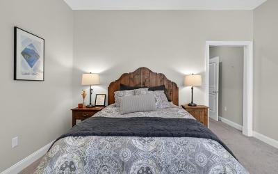 46 Union Avenue, Unit #105, Julie & Co. Realty