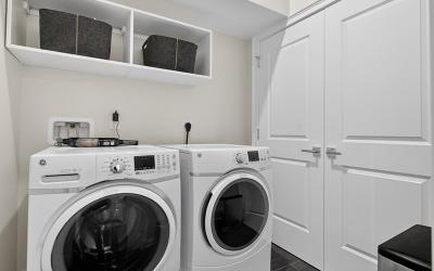 46 Union Avenue, Unit #105, Julie & Co. Realty