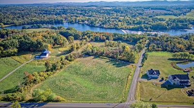 L41.1 West River Road, Julie & Co. Realty