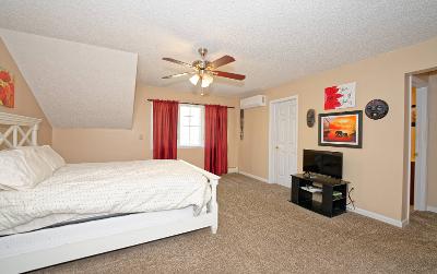 449 Maple Avenue, Julie & Co. Realty