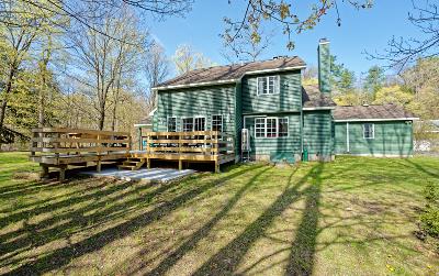 449 Maple Avenue, Julie & Co. Realty