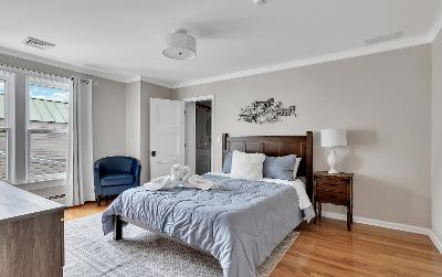 149 Union Avenue, Julie & Co. Realty