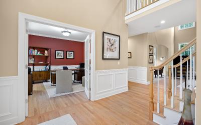 14 Little Drive, Julie & Co. Realty