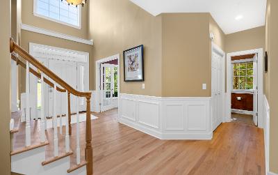 14 Little Drive, Julie & Co. Realty