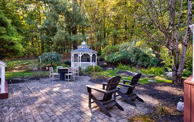14 Little Drive, Julie & Co. Realty