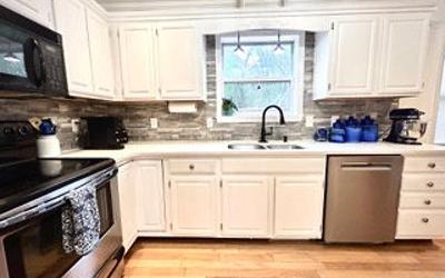 102 Trinity Place, Julie & Co. Realty