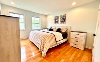 102 Trinity Place, Julie & Co. Realty